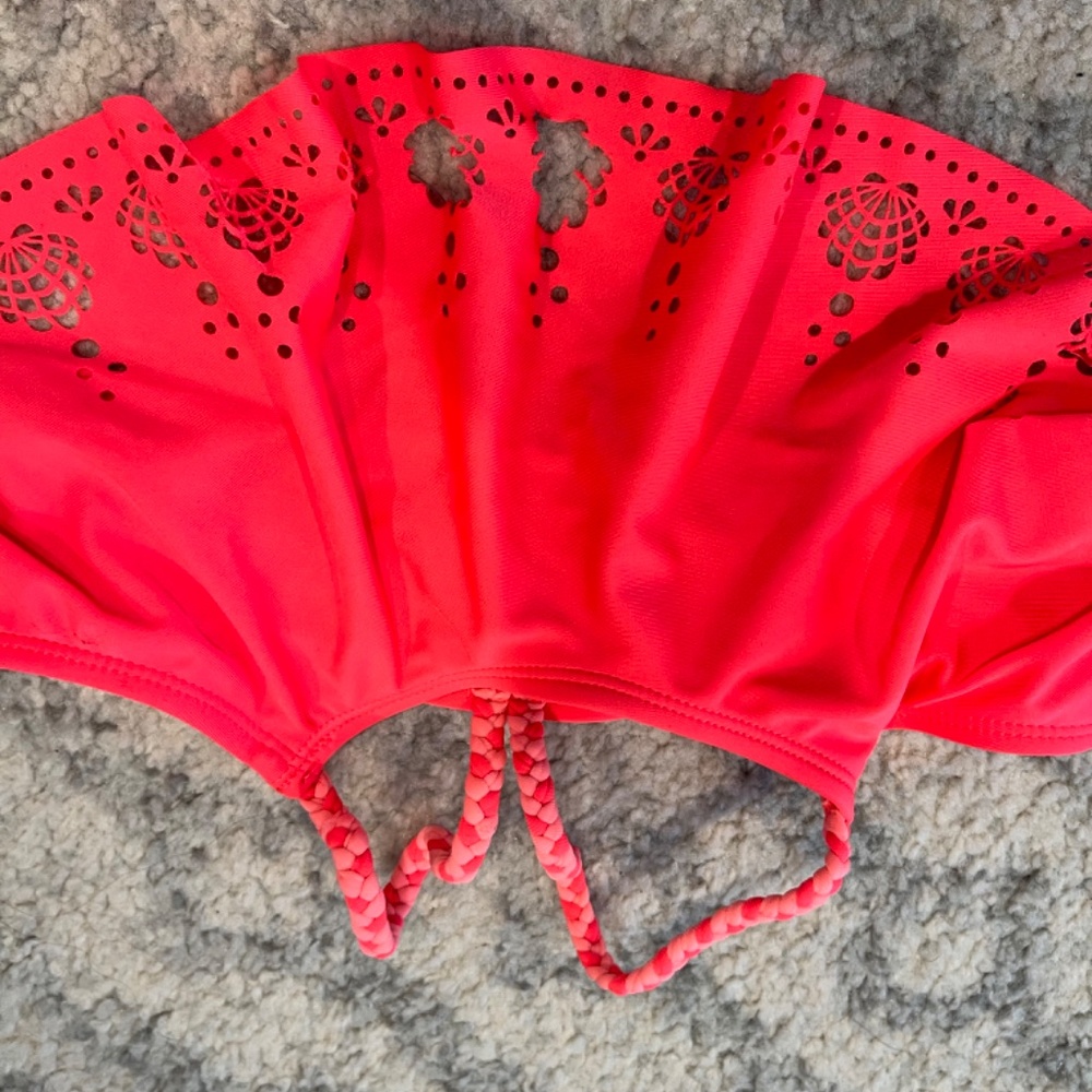 Pink bikini - Picture 2 of 4
